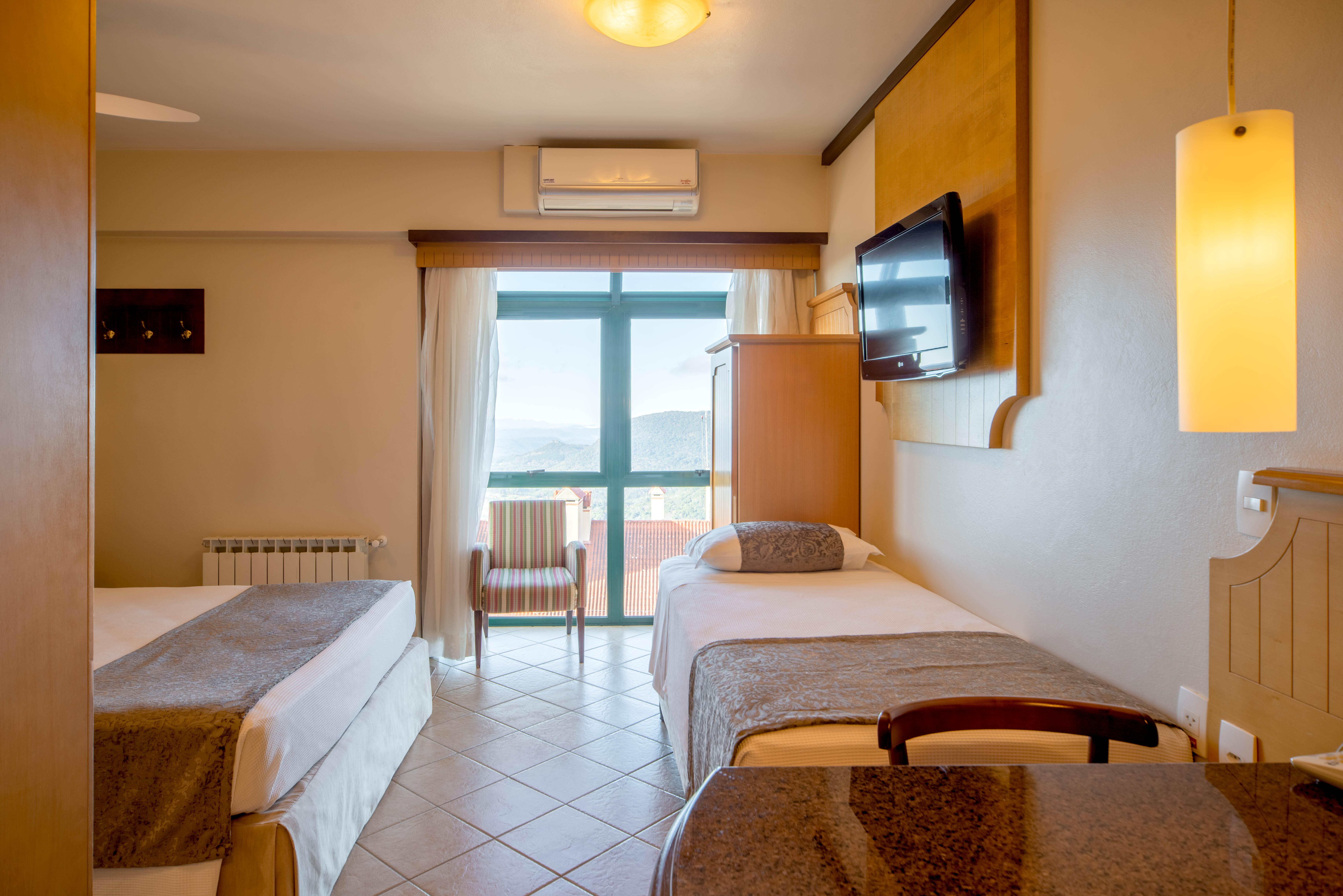Hotel Laghetto Toscana Грамаду Екстериор снимка